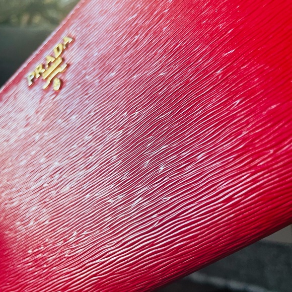 Prada Saffiano Long Wallet - Picture 7 of 7